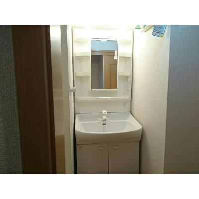 ＰＥＡＣＥ 201【管理NO：1-012066301-02010】 ★家具家電は申し込み後に搬入します★ ★2026年11月上旬入居可能★の物件画像