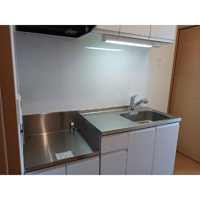 ラフレシ－ル 102【管理NO：1-018627401-01020】 ★家具家電は申し込み後に搬入します★ ★2026年11月上旬入居可能★の物件画像