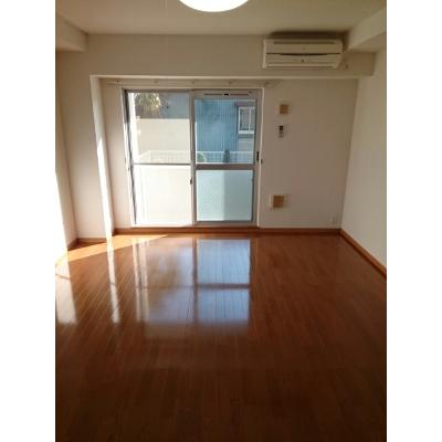 ビバーチェ 101【管理NO：1-012850201-01010】 ★家具家電は申し込み後に搬入します★ ★2026年10月下旬入居可能★の物件画像