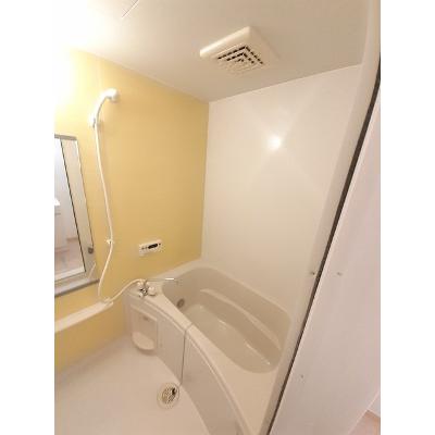 ブルーベリー 205【管理NO：1-015684101-02040】 ★家具家電は申し込み後に搬入します★ ★2026年11月上旬入居可能★の物件画像
