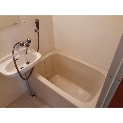 エルディム本地Ｂ棟 202【管理NO：1-002596301-02020】 ★家具家電は申し込み後に搬入します★ ★2026年10月下旬入居可能★の物件画像