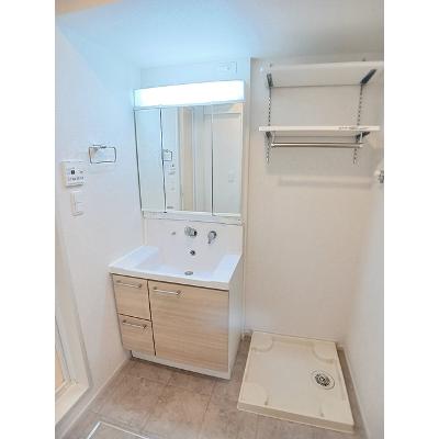 ハイ　ランドⅡ 101【管理NO：1-027214702-01010】 ★家具家電は申し込み後に搬入します★の物件画像