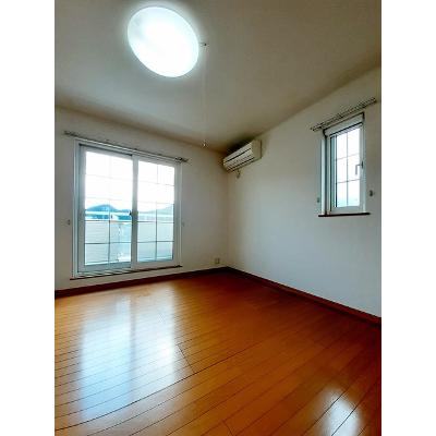 パストラーレ 206【管理NO：1-014108401-02050】 ★家具家電は申し込み後に搬入します★ ★2026年11月上旬入居可能★の物件画像