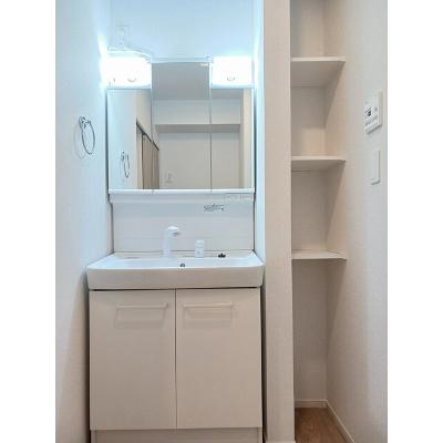 アースメゾン 107【管理NO：1-027991801-01070】 ★家具家電は申し込み後に搬入します★ ★2026年11月中旬入居可能★の物件画像