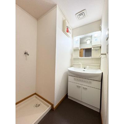プラシードＢ 203【管理NO：1-013503202-02030】 ★家具家電は申し込み後に搬入します★ ★2026年10月下旬入居可能★の物件画像