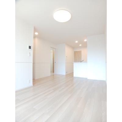 来夢 102【管理NO：1-025667901-01020】 ★家具家電は申し込み後に搬入します★の物件画像