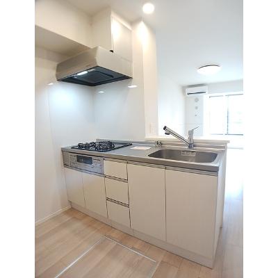 来夢 102【管理NO：1-025667901-01020】 ★家具家電は申し込み後に搬入します★の物件画像