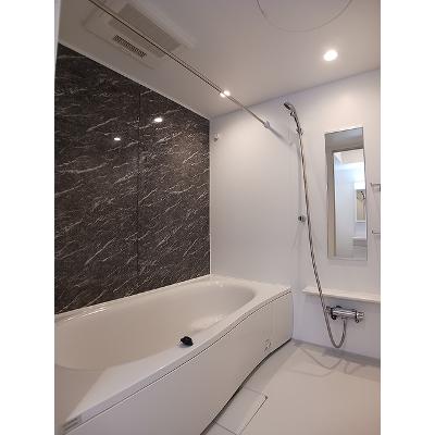 モメント 102【管理NO：1-028408801-01020】 ★家具家電は申し込み後に搬入します★ ★2026年10月上旬入居可能★の物件画像