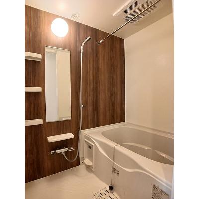 マンス　シャン 102【管理NO：1-024591601-01020】 ★家具家電は申し込み後に搬入します★の物件画像