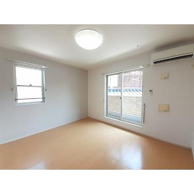 あかしあ 201【管理NO：1-018598101-02010】 ★家具家電は申し込み後に搬入します★ ★2026年10月中旬入居可能★の物件画像