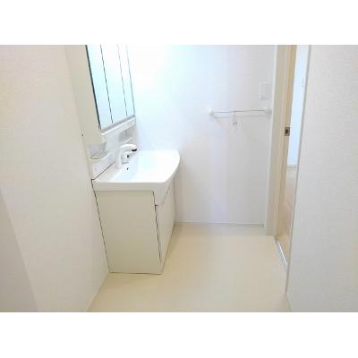 アート・ルミナーレ 201【管理NO：1-024596601-02010】 ★家具家電は申し込み後に搬入します★ ★2026年11月中旬入居可能★の物件画像