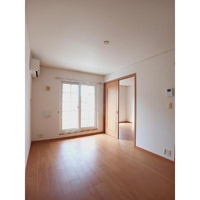 フローラル　ヒル 202【管理NO：1-014531701-02020】 ★家具家電は申し込み後に搬入します★の物件画像