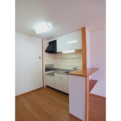 フローラル　ヒル 202【管理NO：1-014531701-02020】 ★家具家電は申し込み後に搬入します★の物件画像