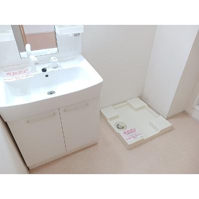 ソレイユ・フローラ 103【管理NO：1-017974001-01030】 ★家具家電は申し込み後に搬入します★の物件画像