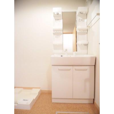 アクエリアス　Ⅱ 201【管理NO：1-016265102-02010】 ★家具家電は申し込み後に搬入します★ ★2026年11月下旬入居可能★の物件画像