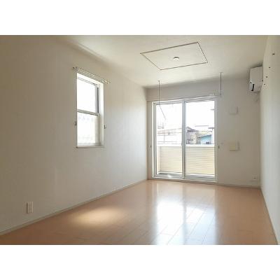 グラン・リーオⅡ 103【管理NO：1-017041802-01030】 ★家具家電は申し込み後に搬入します★ ★2026年10月下旬入居可能★の物件画像