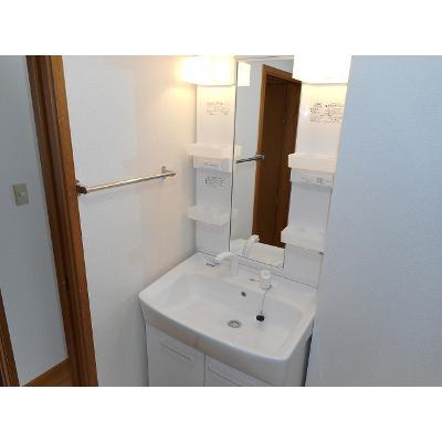 エスカージ 202【管理NO：1-006361901-02020】 ★家具家電は申し込み後に搬入します★ ★2026年10月中旬入居可能★の物件画像