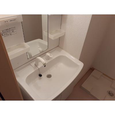 ルーナ・ピエーナ 102【管理NO：1-015979901-01020】 ★家具家電は申し込み後に搬入します★ ★2026年10月下旬入居可能★の物件画像
