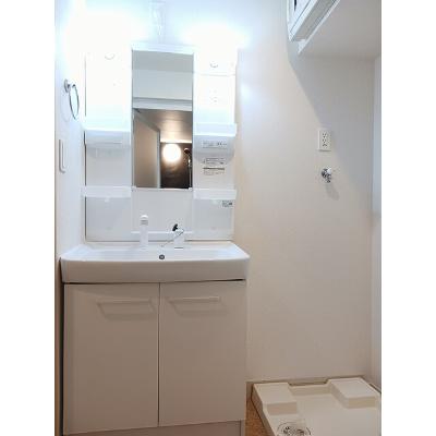クー・ド・フェルム 201【管理NO：1-020810001-02010】 ★家具家電は申し込み後に搬入します★ ★2026年11月中旬入居可能★の物件画像