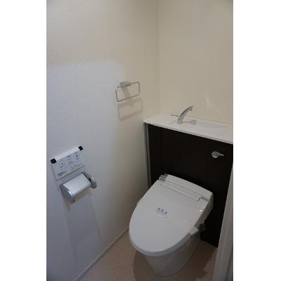 レジーナ倉梯 403【管理NO：1-021837501-04030】 ★家具家電は申し込み後に搬入します★の物件画像