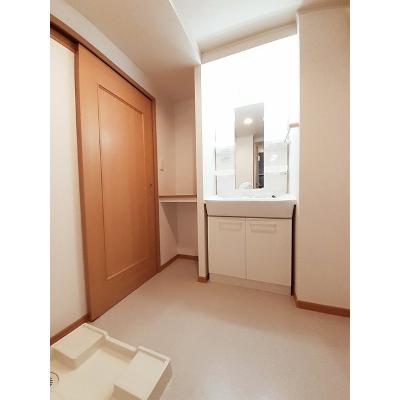 ソフトリ－Ⅰ 103【管理NO：1-015420801-01030】 ★家具家電は申し込み後に搬入します★ ★2026年10月上旬入居可能★の物件画像