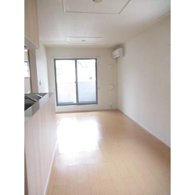 ビオーラ糸米 201【管理NO：1-019234501-02010】 ★家具家電は申し込み後に搬入します★ ★2026年10月中旬入居可能★の物件画像