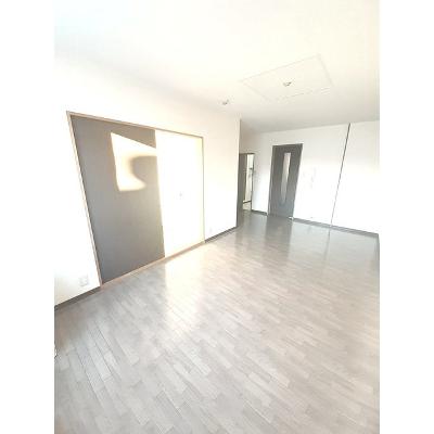 プラドール石山 202【管理NO：1-004800801-02020】 ★家具家電は申し込み後に搬入します★ ★2026年10月中旬入居可能★の物件画像