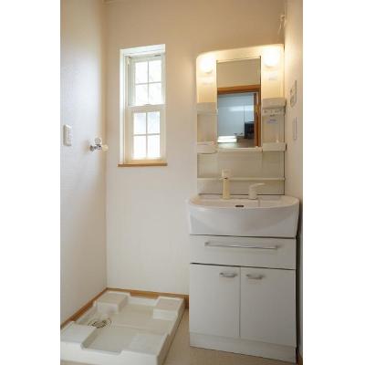 ルピナスⅡ 102【管理NO：1-014291402-01020】 ★家具家電は申し込み後に搬入します★ ★2026年11月上旬入居可能★の物件画像