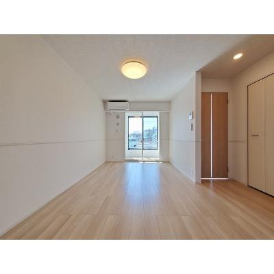 ブライトⅥ 103【管理NO：1-026584401-01030】 ★家具家電は申し込み後に搬入します★の物件画像