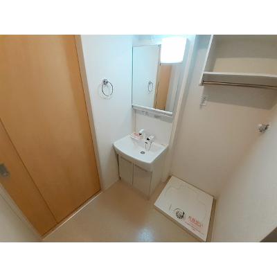 アンジュ 101【管理NO：1-024151701-01010】 ★家具家電は申し込み後に搬入します★の物件画像