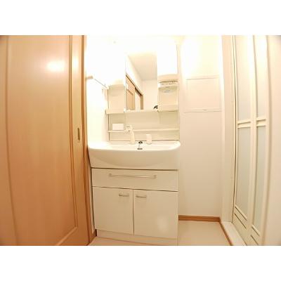 プリムラ 202【管理NO：1-014565801-02020】 ★家具家電は申し込み後に搬入します★ ★2026年11月上旬入居可能★の物件画像