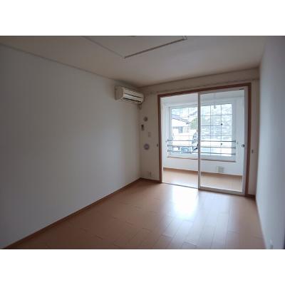 メゾン　グランレーブＢ 102【管理NO：1-014763102-01020】 ★家具家電は申し込み後に搬入します★ ★2026年10月下旬入居可能★の物件画像