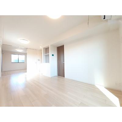 メゾン　ド　コルヌイエ　Ⅳ 201【管理NO：1-027435804-02010】 ★家具家電は申し込み後に搬入します★の物件画像