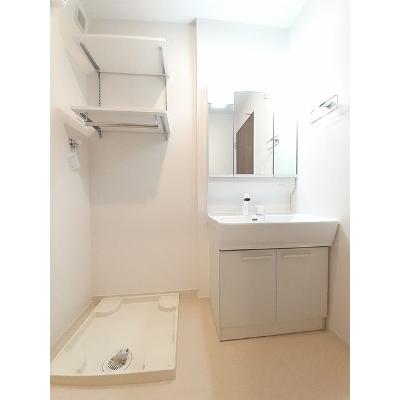メゾン　ド　コルヌイエ　Ⅳ 201【管理NO：1-027435804-02010】 ★家具家電は申し込み後に搬入します★の物件画像