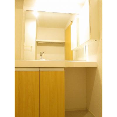 スマイルセレクト 103【管理NO：1-023214801-01030】 ★家具家電は申し込み後に搬入します★ ★2026年11月中旬入居可能★の物件画像