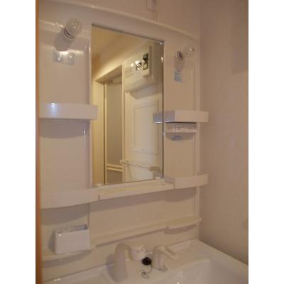 リバーアイランド 201【管理NO：1-014359601-02010】 ★家具家電は申し込み後に搬入します★ ★2026年11月上旬入居可能★の物件画像