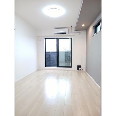 ヴィータ 304【管理NO：1-028226601-03040】 ★家具家電は申し込み後に搬入します★の物件画像