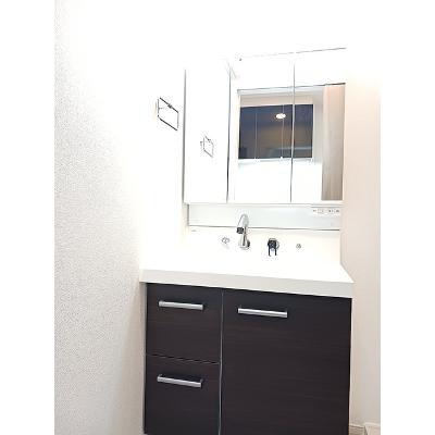ヴィータ 304【管理NO：1-028226601-03040】 ★家具家電は申し込み後に搬入します★の物件画像