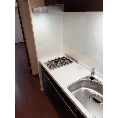 エクセルコート 102【管理NO：1-026657601-01020】 ★家具家電は申し込み後に搬入します★ ★2026年11月上旬入居可能★の物件画像