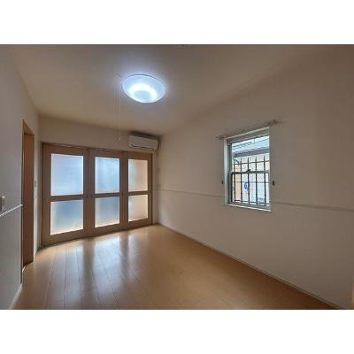 ブリーズ　メゾン 102【管理NO：1-018698901-01020】 ★家具家電は申し込み後に搬入します★の物件画像