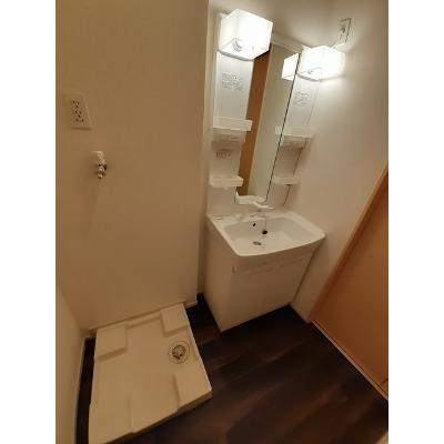 スクエア２１ 101【管理NO：1-017070701-01010】 ★家具家電は申し込み後に搬入します★ ★2026年10月下旬入居可能★の物件画像