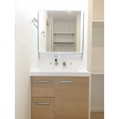 アルバ 202【管理NO：1-027524901-02020】 ★家具家電は申し込み後に搬入します★ ★2026年11月中旬入居可能★の物件画像