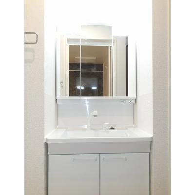 マジャリス 102【管理NO：1-027050701-01020】 ★家具家電は申し込み後に搬入します★ ★2026年11月中旬入居可能★の物件画像