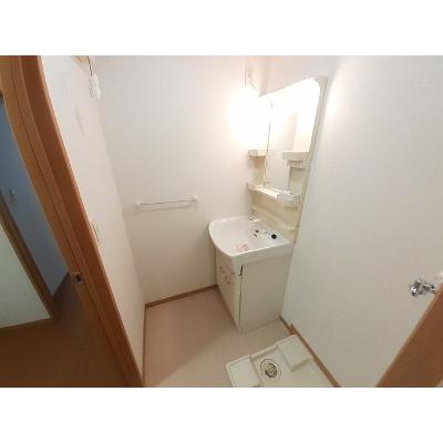 グレイスあらかわ 203【管理NO：1-013914601-02030】 ★家具家電は申し込み後に搬入します★ ★2026年11月上旬入居可能★の物件画像