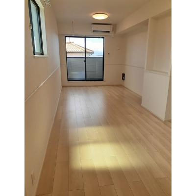 向日葵之音 206【管理NO：1-026985401-02050】 ★家具家電は申し込み後に搬入します★の物件画像