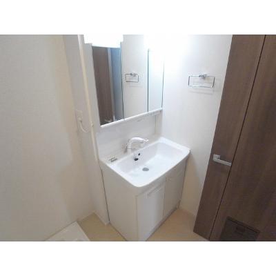バンブー　ケン 201【管理NO：1-025823301-02010】 ★家具家電は申し込み後に搬入します★ ★2026年12月上旬入居可能★の物件画像