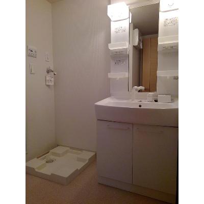 シーダー　アネックス 101【管理NO：1-017640401-01010】 ★家具家電は申し込み後に搬入します★ ★2026年11月上旬入居可能★の物件画像