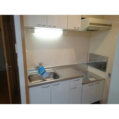 サニーコンフォート北山 206【管理NO：1-014307201-02050】 ★家具家電は申し込み後に搬入します★ ★2026年11月上旬入居可能★の物件画像