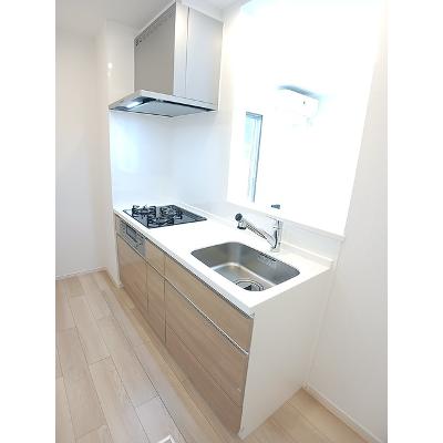 ロンガ　ヴィータ和泉Ⅱ 101【管理NO：1-026210701-01010】 ★家具家電は申し込み後に搬入します★の物件画像