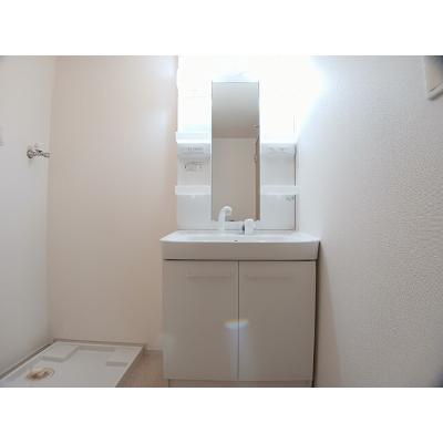 メゾン　ド　エトワール 101【管理NO：1-018994901-01010】 ★家具家電は申し込み後に搬入します★ ★2026年10月上旬入居可能★の物件画像